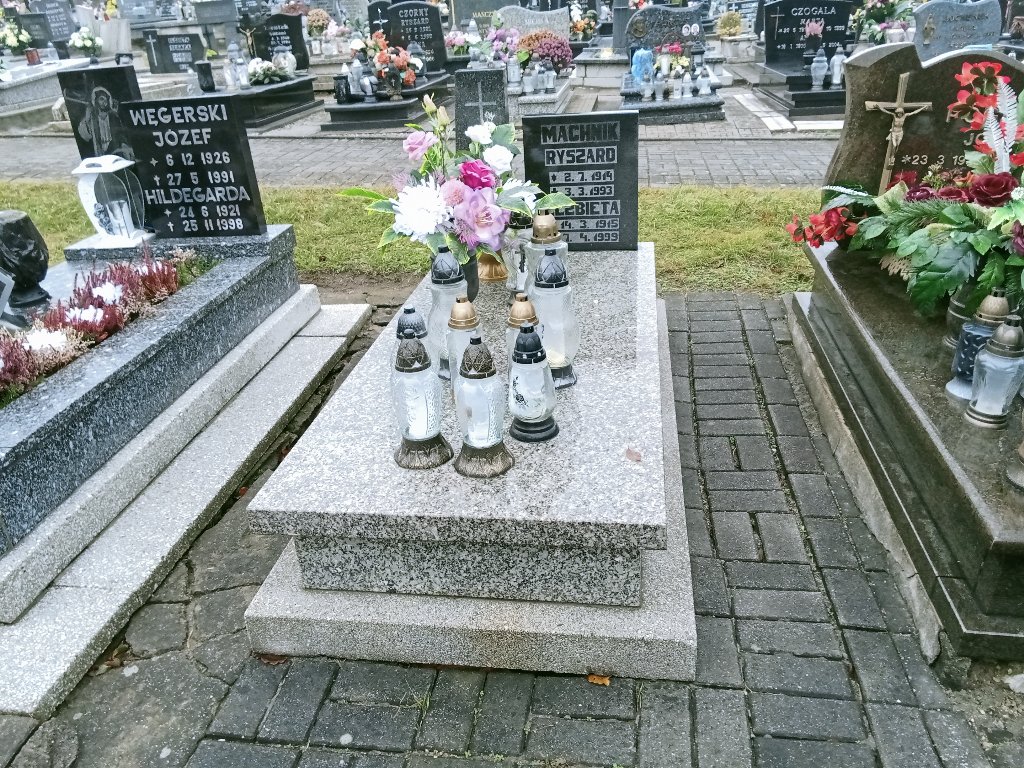 Grób Ryszard Machnik